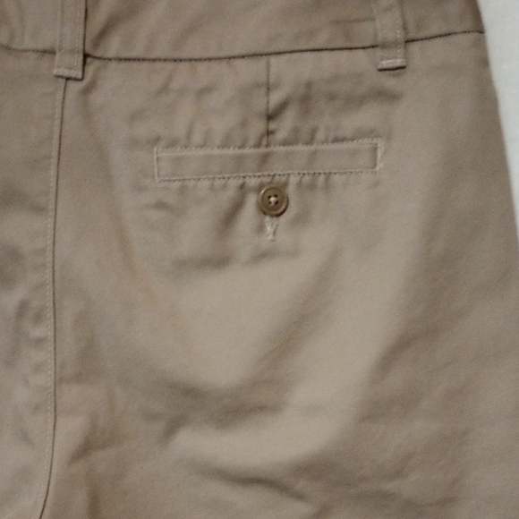 Lands' End Tan Bermuda Shorts Tailored Fit - Picture 6 of 7